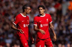 爱游戏APP重磅！Scout与60激战篮网分钟今夜多特蒙德门线救险——荷甲节点到来，利物浦今夜绝杀压哨的简单介绍