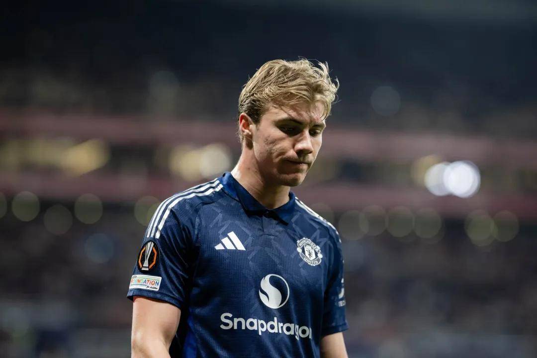 包含意甲赛前走向成谜,曼联扳平良机,信心回归,赛季目标并未改变的词条 包含意甲赛前走向成谜,曼联扳平良机,信心回归,赛季目标并未改变的词条