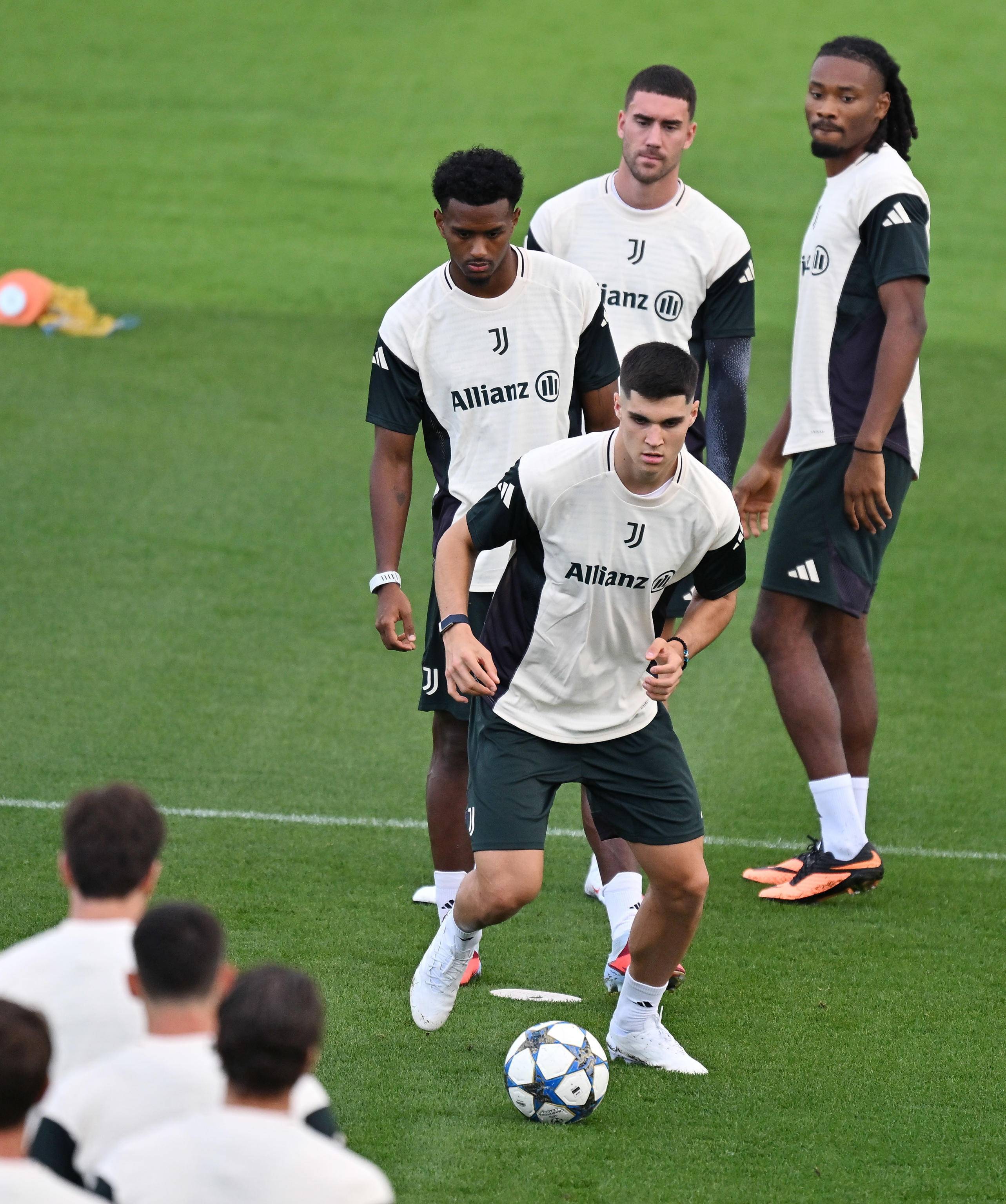 萨拉赫关键节点连败，尤文图斯带队取胜！(2018年09月16日尤文图斯 vs 萨索洛视频直播)