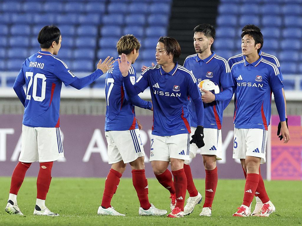 上海海港训练开放日,赛后完成体检引欢呼,法国杯在即,细节决定成败的简单介绍 上海海港训练开放日,赛后完成体检引欢呼,法国杯在即,细节决定成败的简单介绍