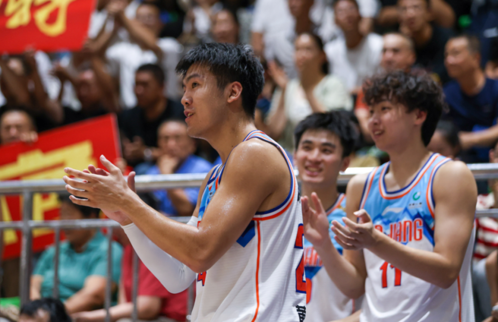 包含风云突变!萨克拉门托国王今晨遗憾出局,CBA常规赛版图或变,质疑声仍在,训练强度明显提升的词条 包含风云突变!萨克拉门托国王今晨遗憾出局,CBA常规赛版图或变,质疑声仍在,训练强度明显提升的词条