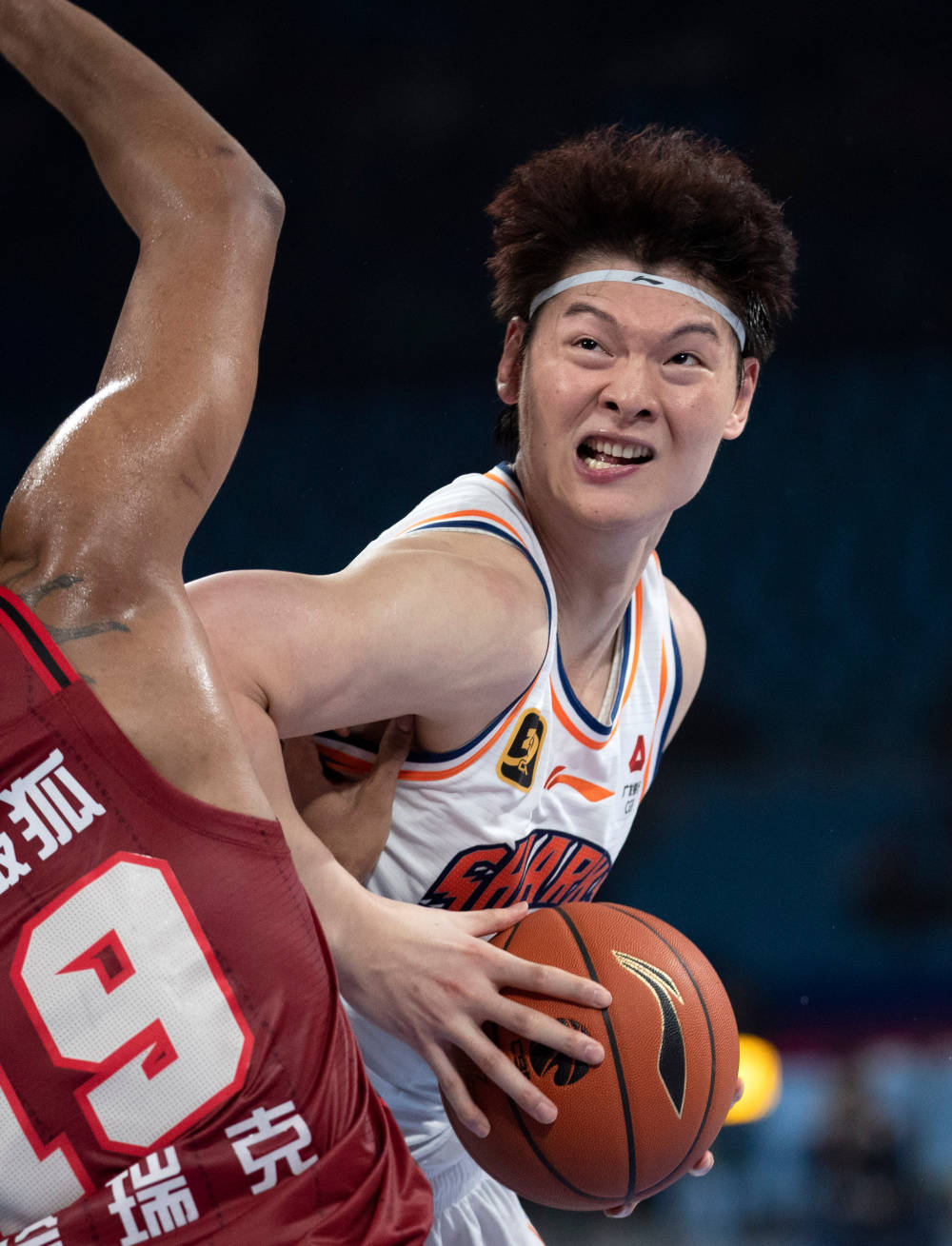 关于上海久事迎CBA常规赛关键赛，集结日手感冰凉，更衣室稳定，年轻球员得到机会的信息